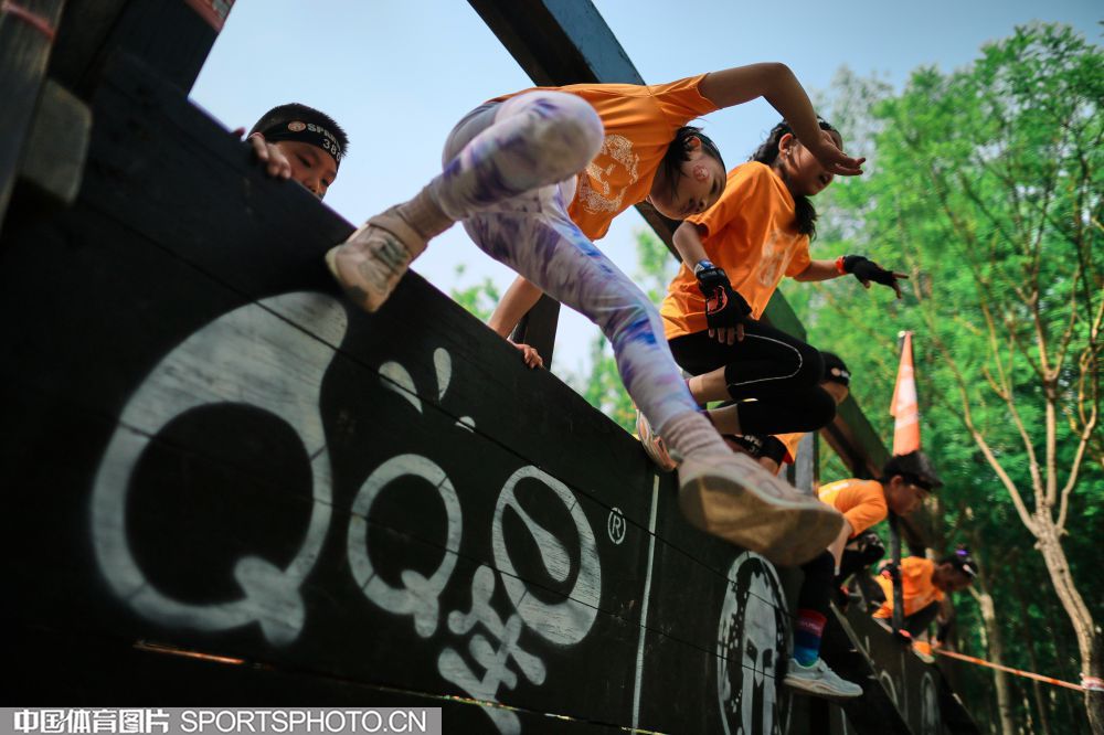 在这样的背 在这样的背