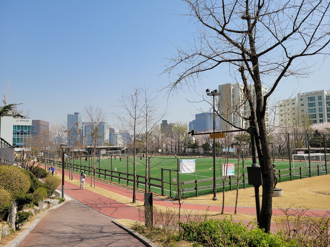 足以讓他成 足以讓他成